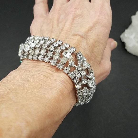 Vintage Kramer Hollywood Glam Rhinestone Bracelet - Picture 4 of 6